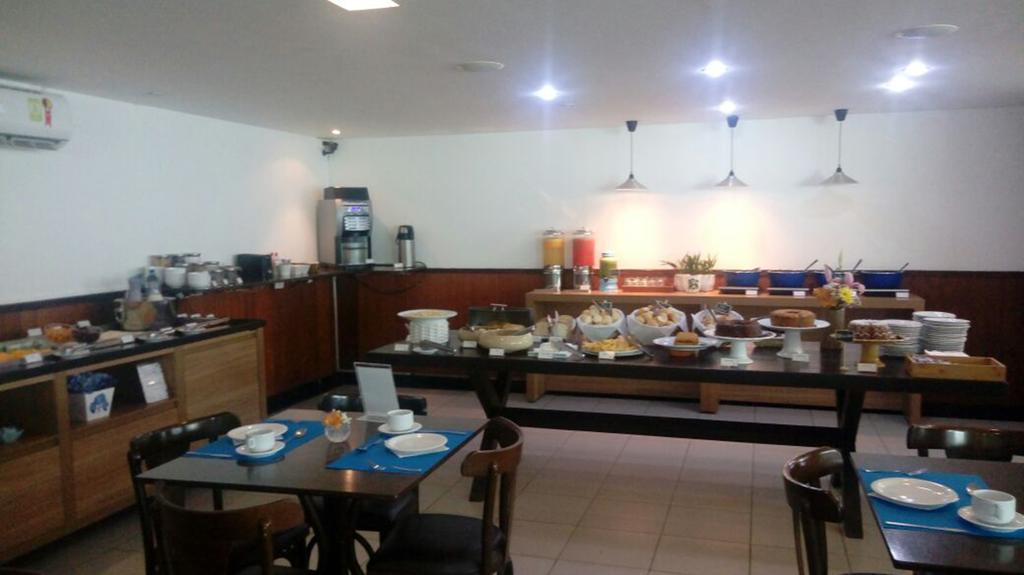 Apartamentos Deluxe Ponta Negra Beach Natal Dış mekan fotoğraf
